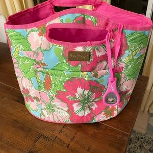Lilly Pulitzer beach cooler.